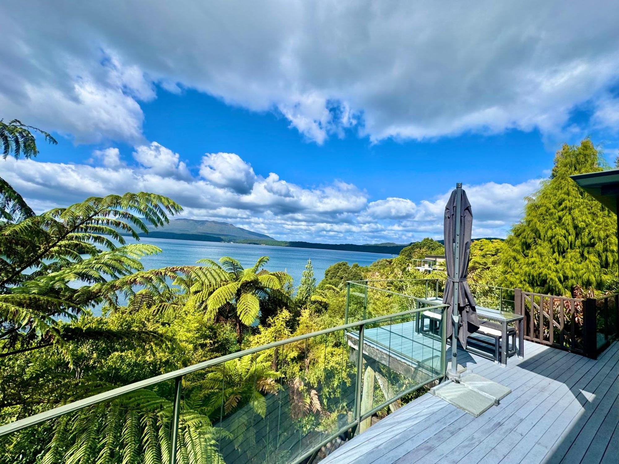 Edge Retreat, Tarawera Holiday home
