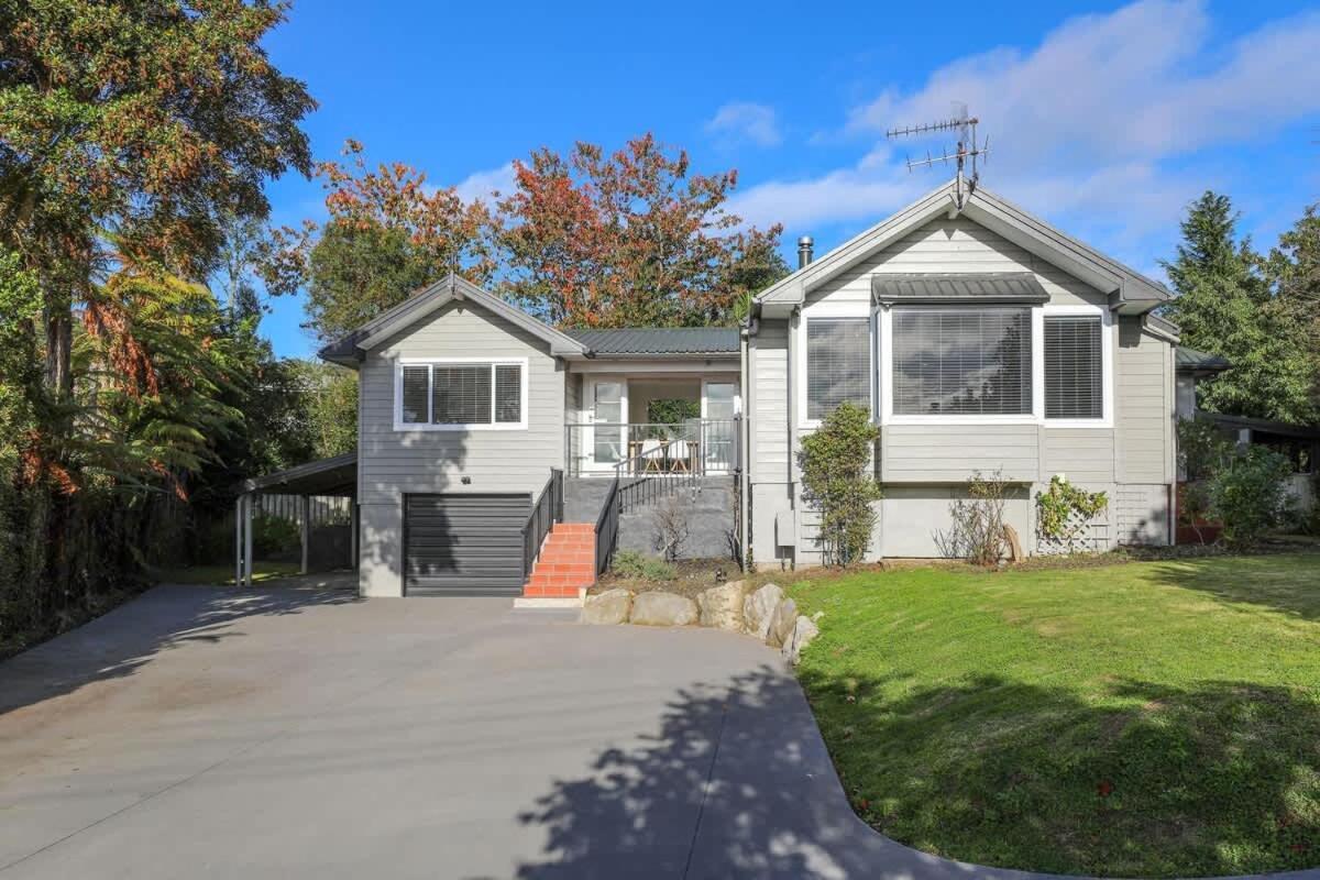 Holiday home Absolute Redwoods Rotorua