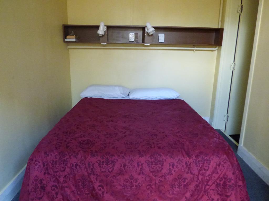 Hostel Cactus Jacks Backpackers *