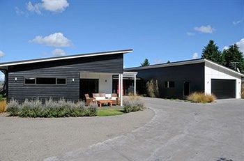 Lights Boutique Bed & Breakfast 4*