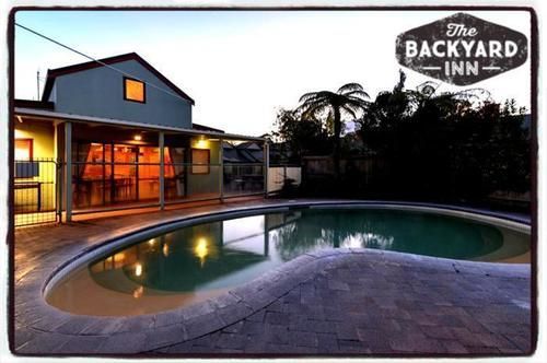 Smoke Hot Springs & Camp Hostel Rotorua