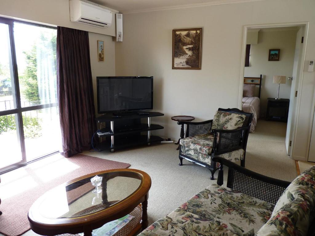Atsala Apartment
