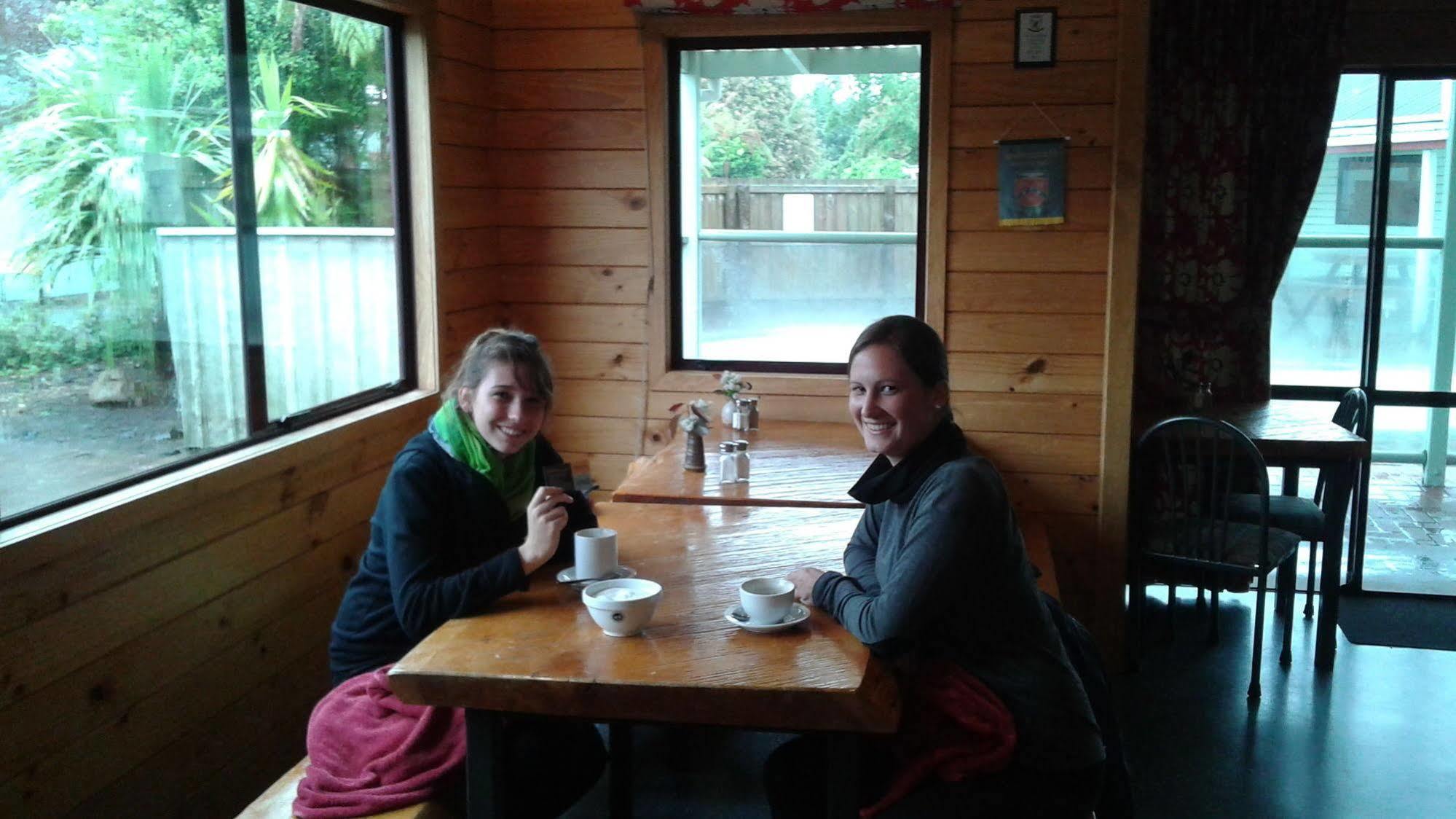 Smoke Hot Springs & Camp * Rotorua