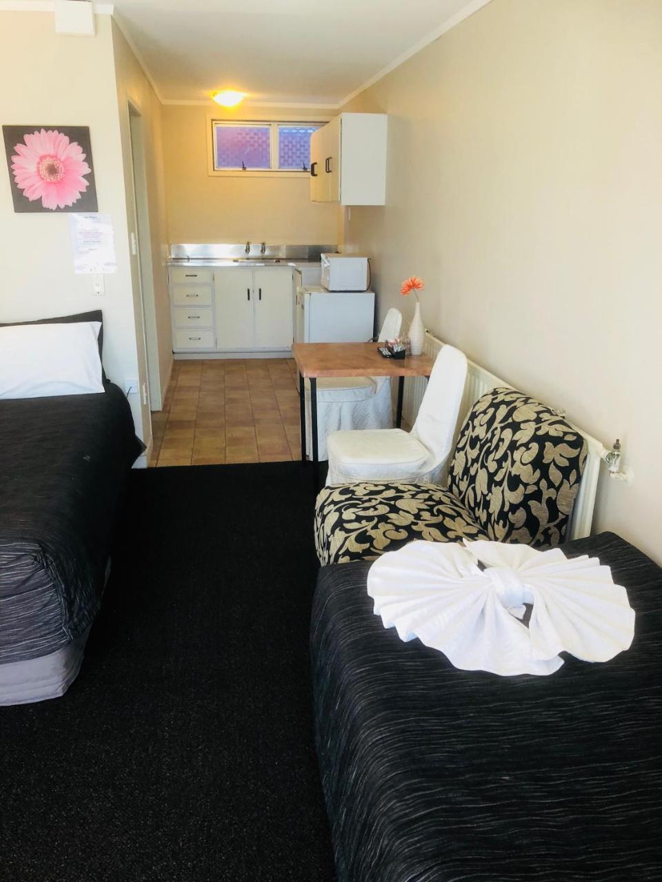 Motel Gateway International 3*