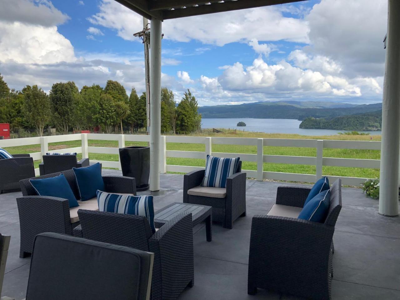 Holiday home Lakefront