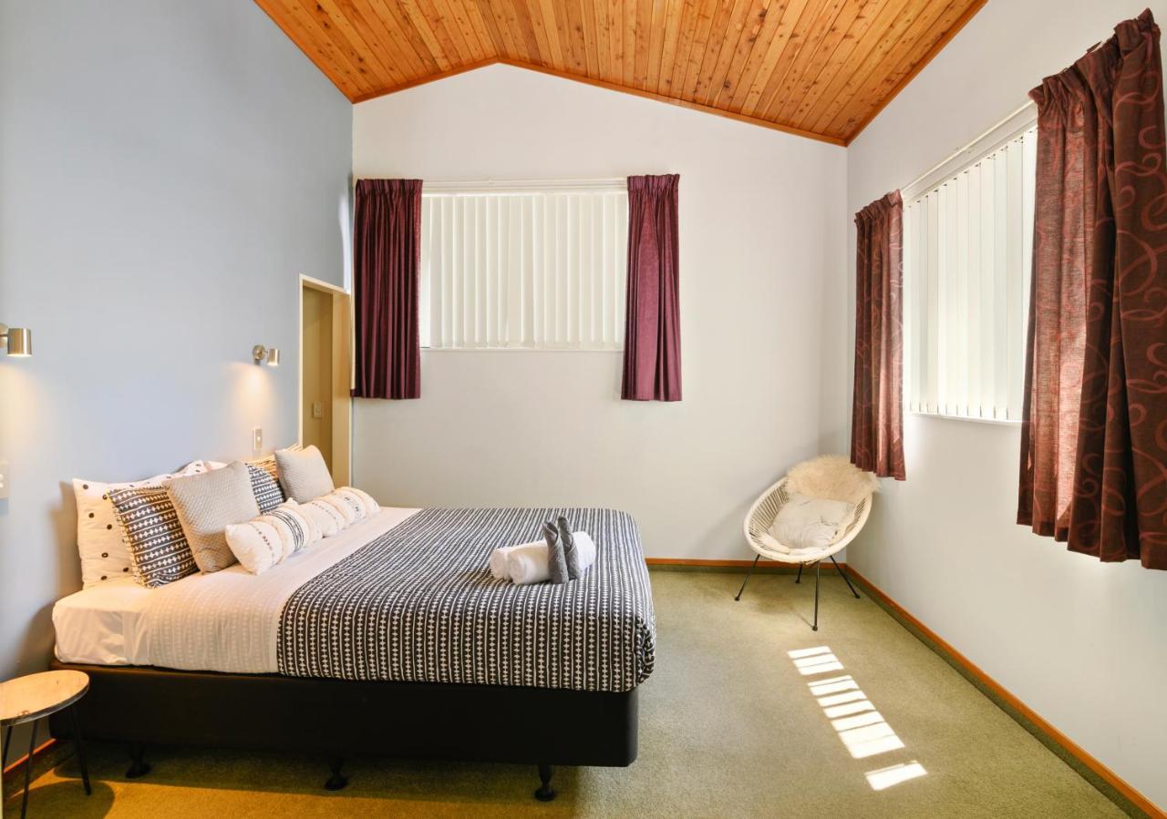 Villa Red Door House