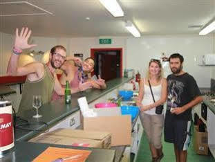 Hostel Downtown Backpackers