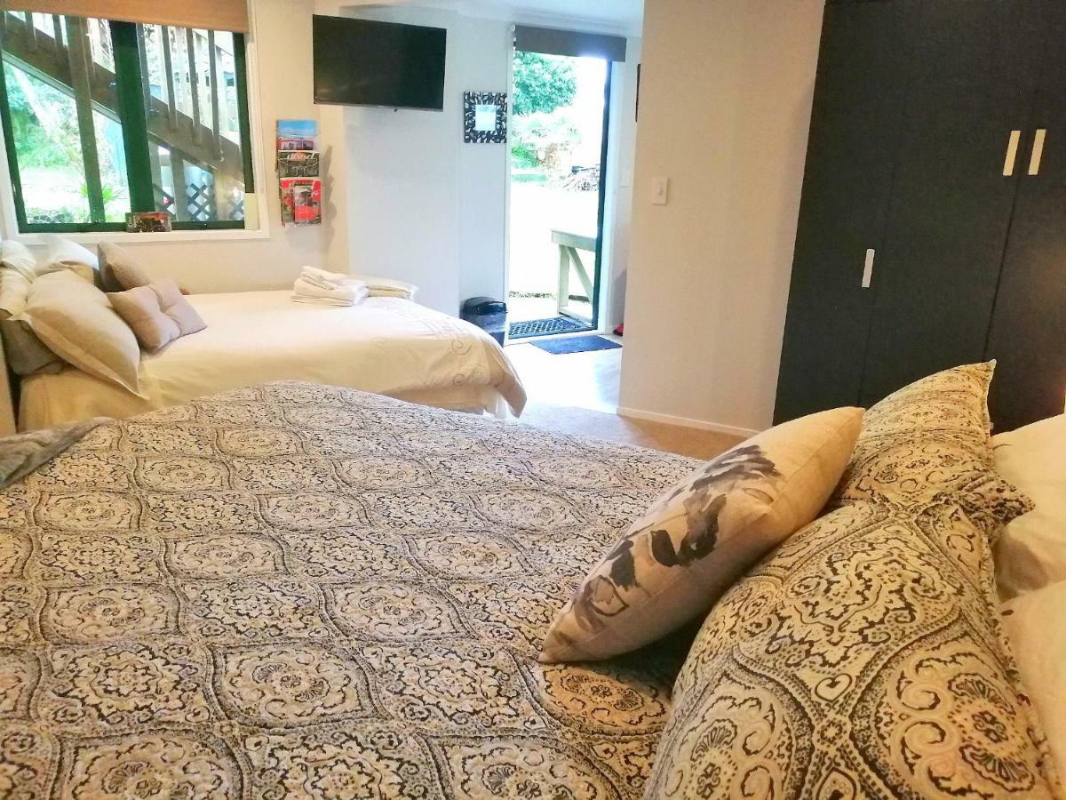 Nature's Hideout On 33 Guest house