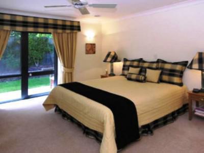 Springs 3*