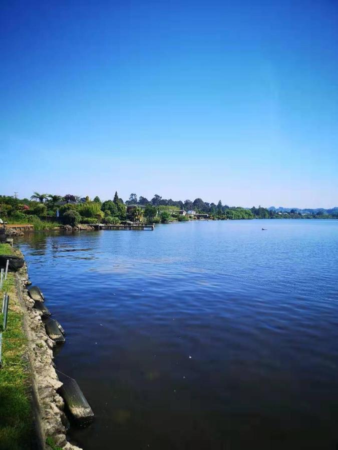 Lake House