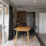 Comfortable Home, Big Backyard
