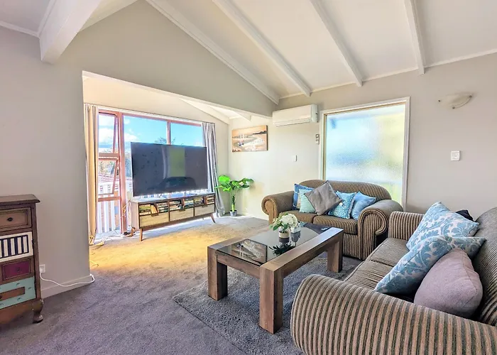 4 Bedrooms Escape, Close To Cbd