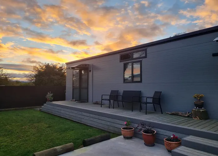 Pwl Healing Retreat Accommodation