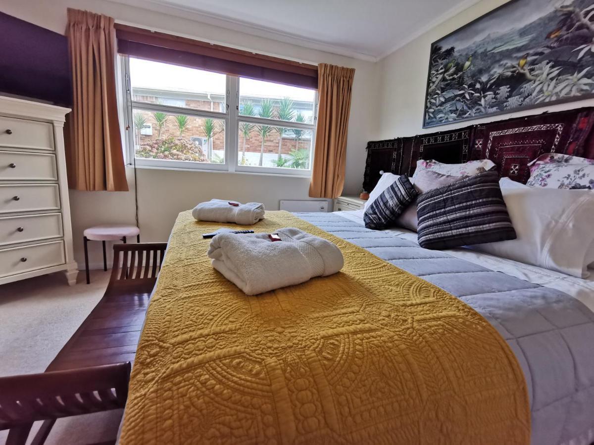 Geyser Lookout Bed & Breakfast 3*