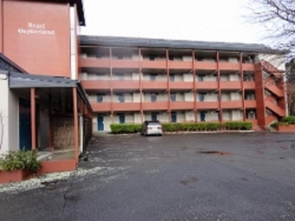 Hotel Silver Oaks - Geyserland