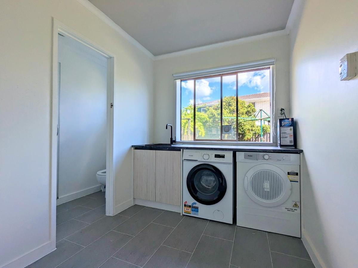 4 Bedrooms Escape, Close To Cbd Holiday home *