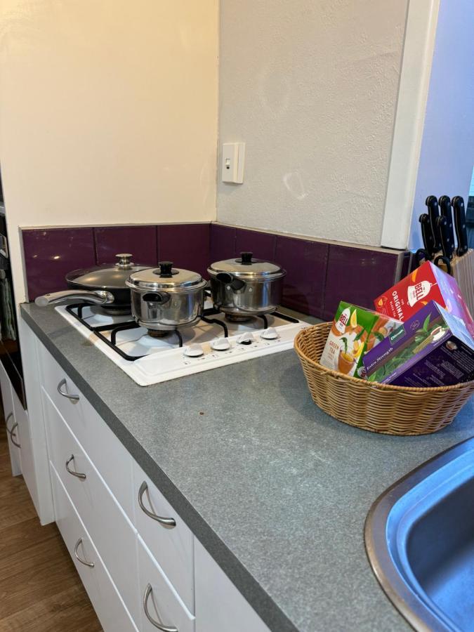 Family Friendly, Quiet, Cozy In With Free Wifi Holiday home