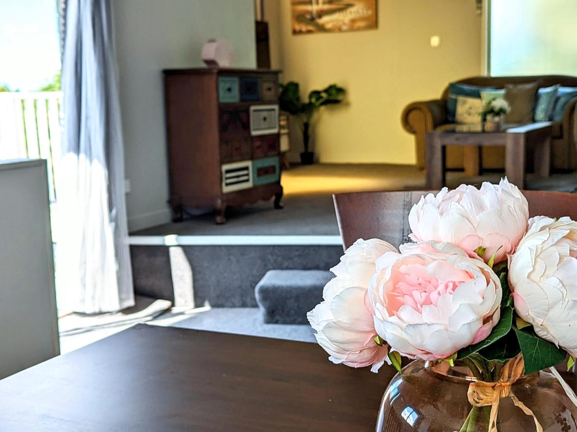 4 Bedrooms Escape, Close To Cbd Holiday home *