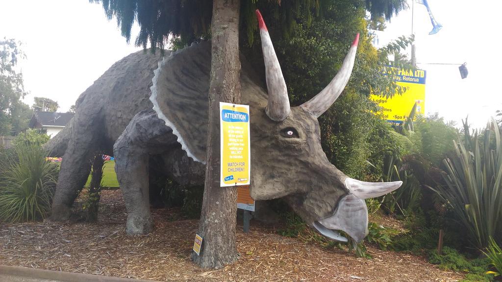 Seasons Holiday park 4*