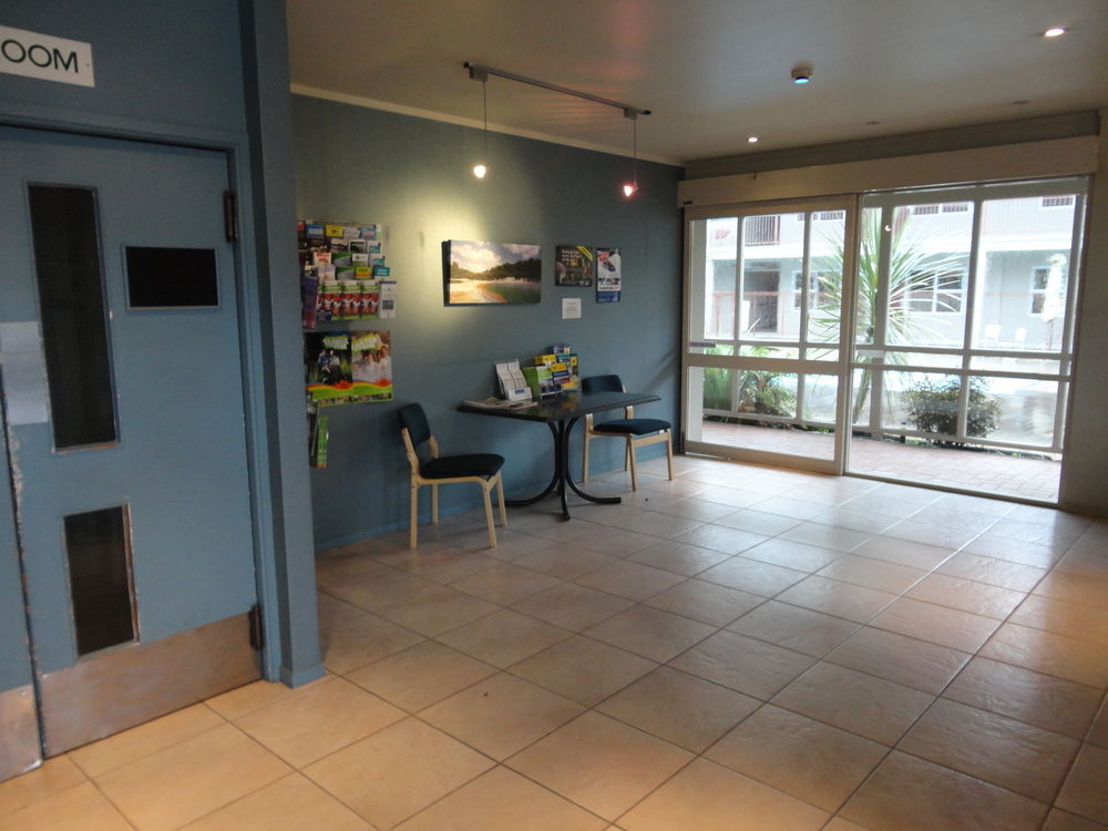 Hotel Silver Oaks - Geyserland 3*